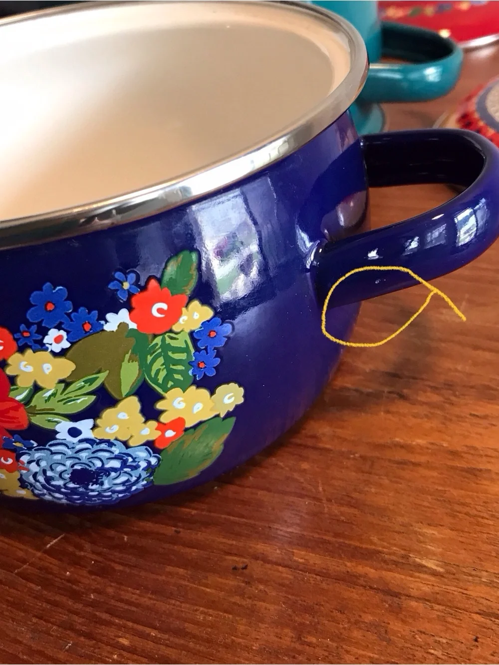 Pioneer Woman 1 Qt Mini Dutch Oven  Dazzling Dahlias Floral EUC lot of 2 w Lids